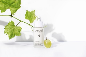 Бесплатный пробник сыворотки Caudalie